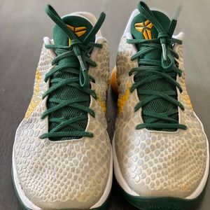 Men’s NikeID Tennis Shoes